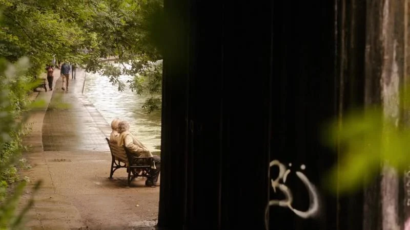 Кадры из сериала Медленные лошади (2022)